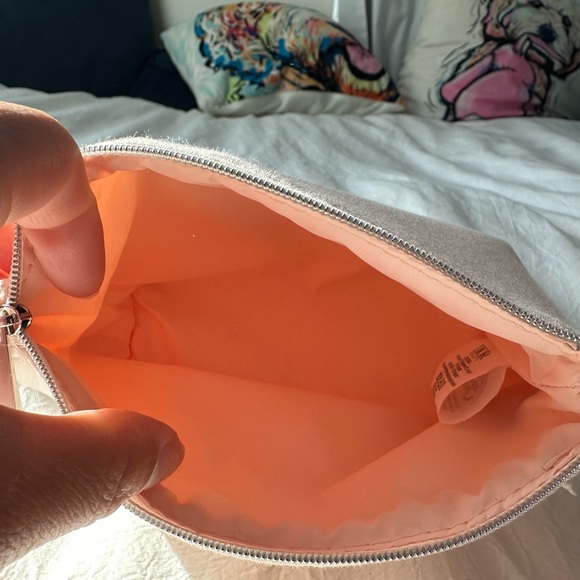 Dior Cosmetic Trousse Pouch - Picture 2 of 9